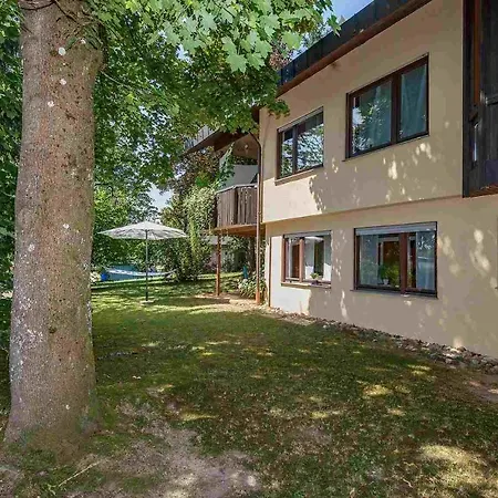 Elw, Sep. Eingang, Ueberdachte Terrasse, Naehe Backnang * Althutte
