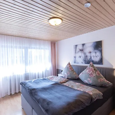 Apartment Elw, Sep. Eingang, überdachte Terrasse, Nähe Backnang Althutte