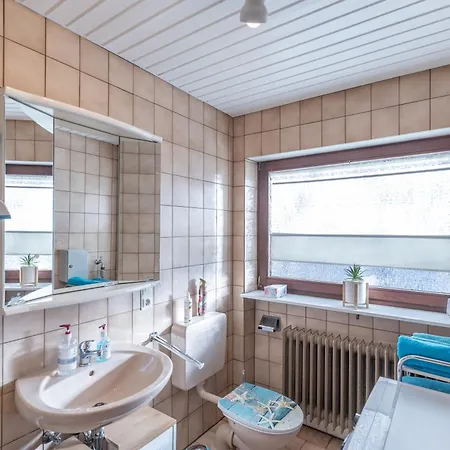 Apartment Elw, Sep. Eingang, überdachte Terrasse, Nähe Backnang Althutte