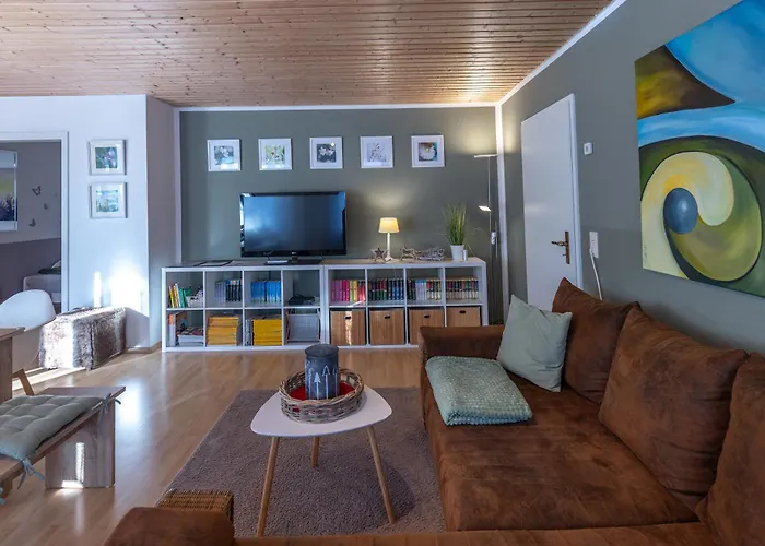 Elw, Sep. Eingang, Ueberdachte Terrasse, Naehe Backnang Appartement Althutte